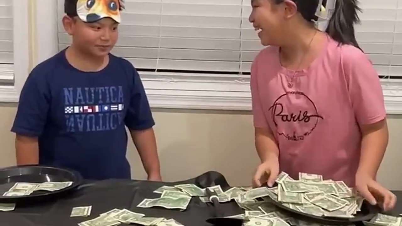 money scooping challenge