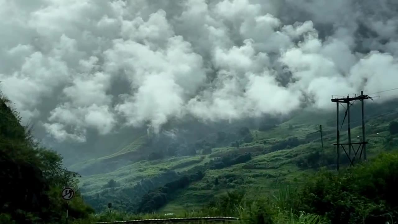 Tourists places himalaya