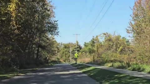 Fall time around Kendallville IN and Bixler Lake