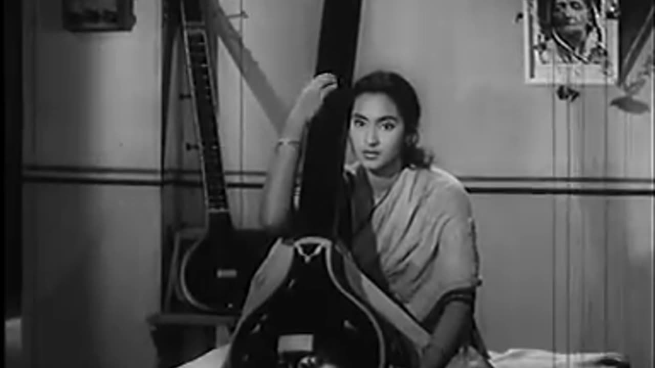 Beautiful song og Lata Mangeshkar ji with best actress Nutan #viral #trending #bollywood