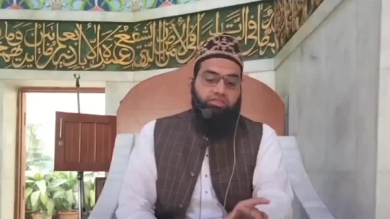 مرد کا ستر کیا ہے؟ ستر کھولنے کا وبال حدیث میں۔