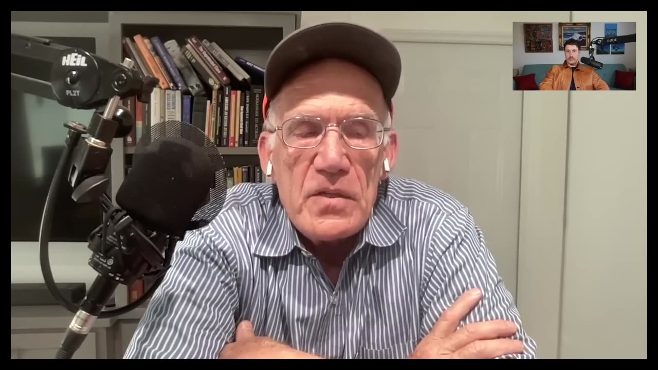 Victor Davis Hanson: Annihilation, Genocide, and World War III | Robinson's Podcast #208