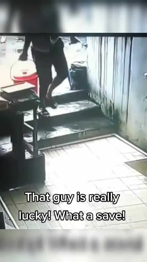 Watch the amazing comedy till the end