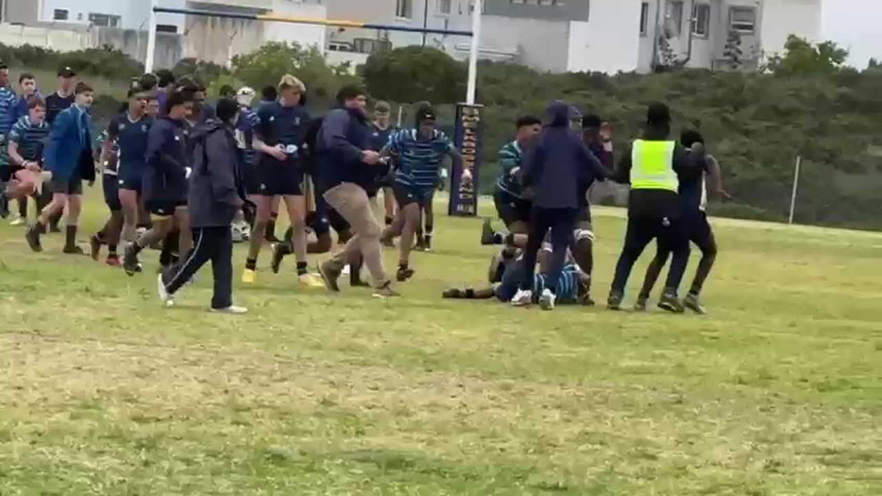 Yet another fist fight at Cape high school rugby derby