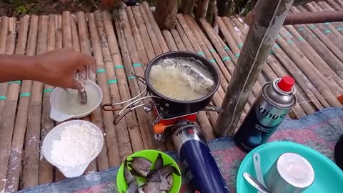 Can This DIY Tree Shelter Survive a Thunderstorm? Watch What Happens!