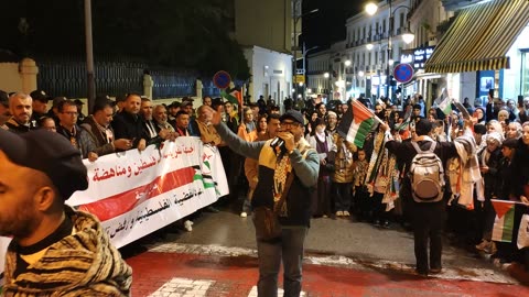 وقفة أمام القنصلية الفرنسية بطنجة دعما لغزة ورفضا لزيارة ماكرون للمغرب هذي ارضي حرة 28 10 2024