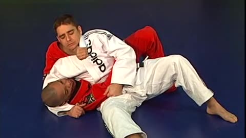 Gustavo Froes BJJ Ultimate Lessons Vol 06 Escapes from the Side Mount & Knee on Belly