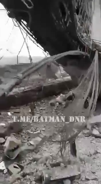 Aftermath of HIMARs Strikes on Russian Makeshift Barracks