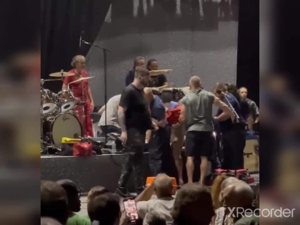 Carolos Santana Collapses on Stage - Chest Compressions Given