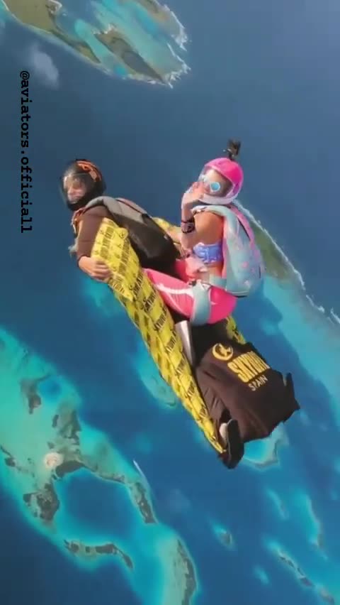 FLYING Crazy People