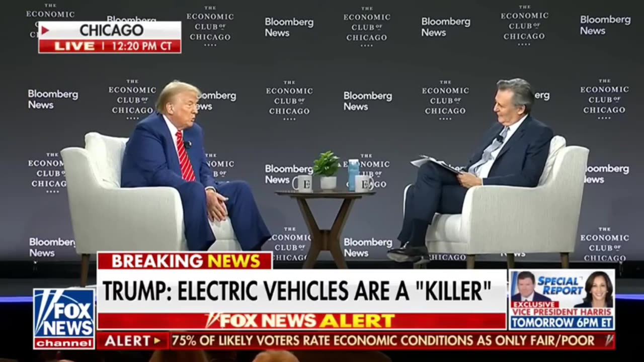 Trump schools Bloomberg on tariffs and gets a standing ovation
