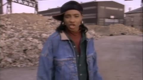 MC Lyte - Poor Georgie (Video)