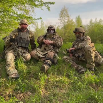 Taking a break off tank. Aka the twin