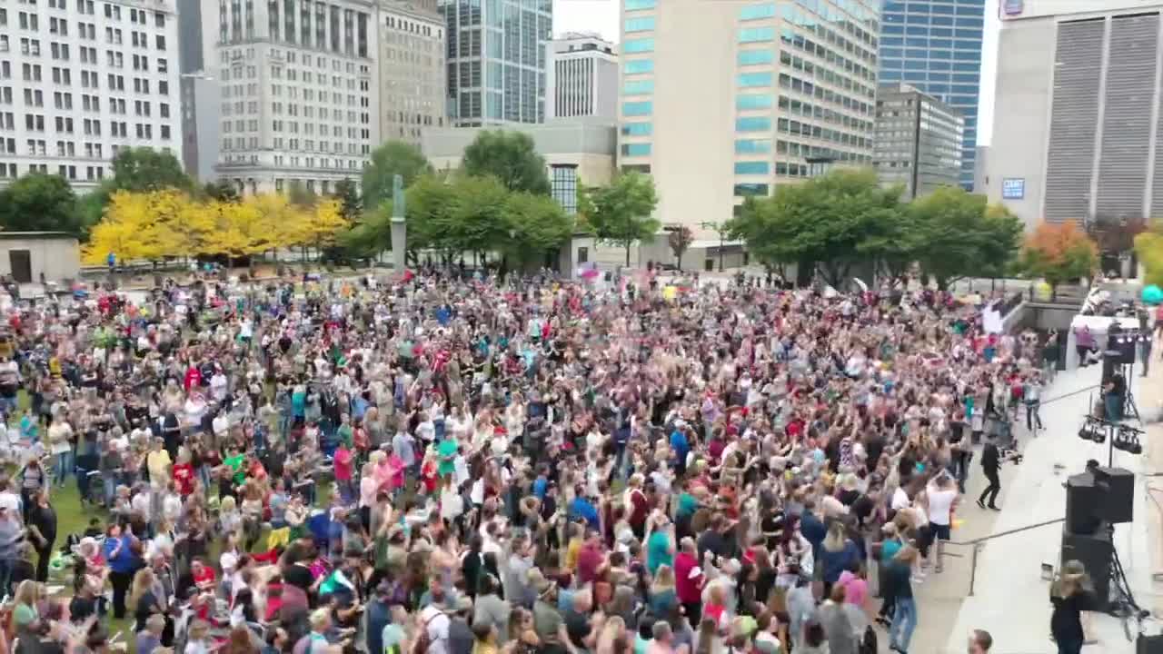 #LETUSWORSHIP - LIVE from Chicago, IL