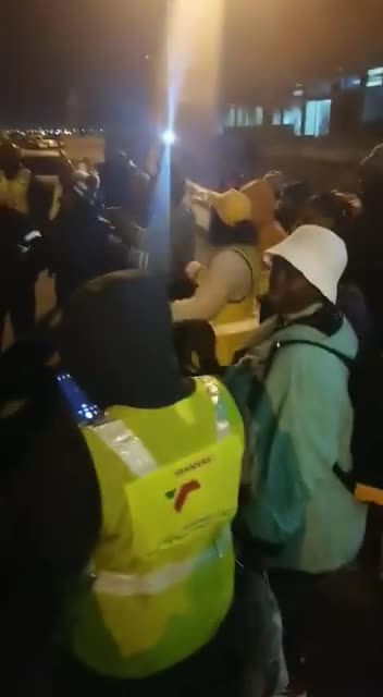 Transnet workers down tools over salary increase dispute