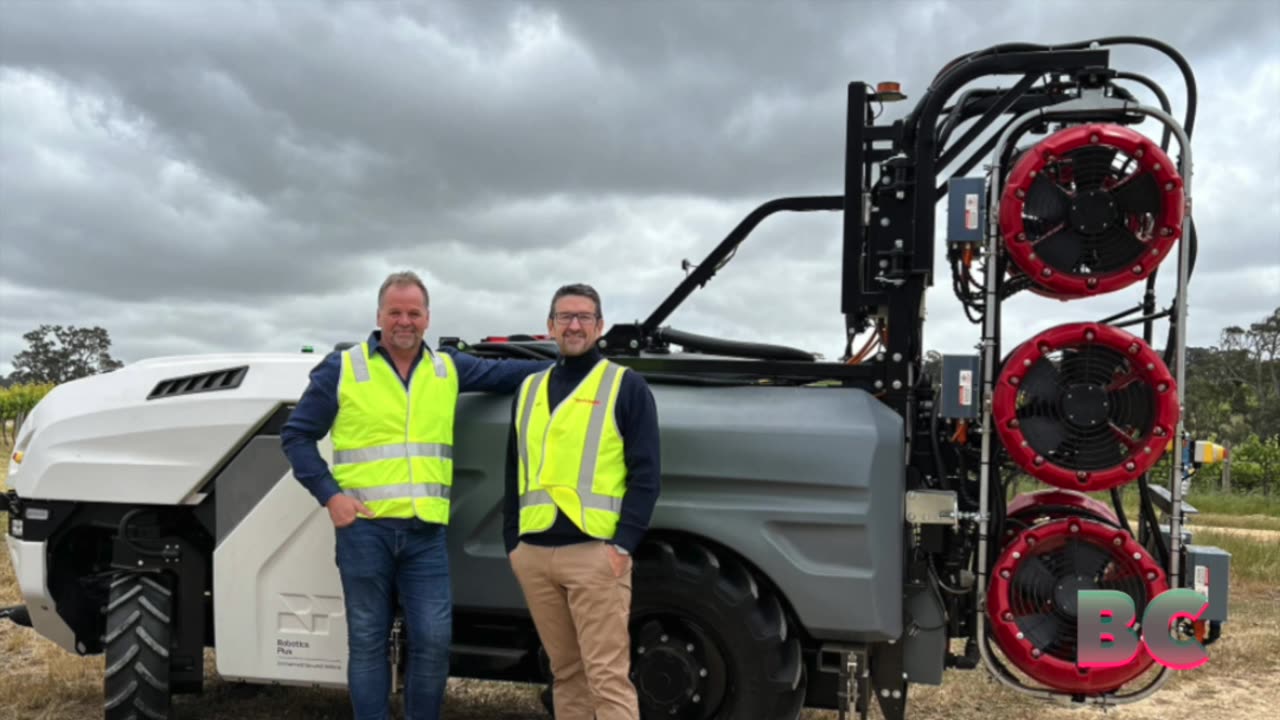 Crop-spraying robot is designed to reduce emissions and use less herbicide