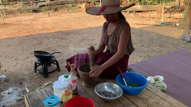 Farm girl in the wild Day 15 hunting and eating frogs with my dog