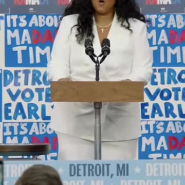 Lizzo mocks Trump's Detroit comments during Kamala rally in MI