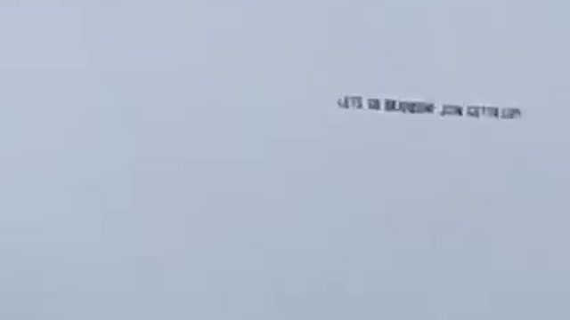 "Let's Go Brandon" banner flies over Georgia-Missouri game