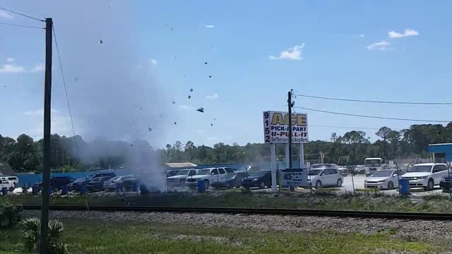 Twister in Jacksonville Florida