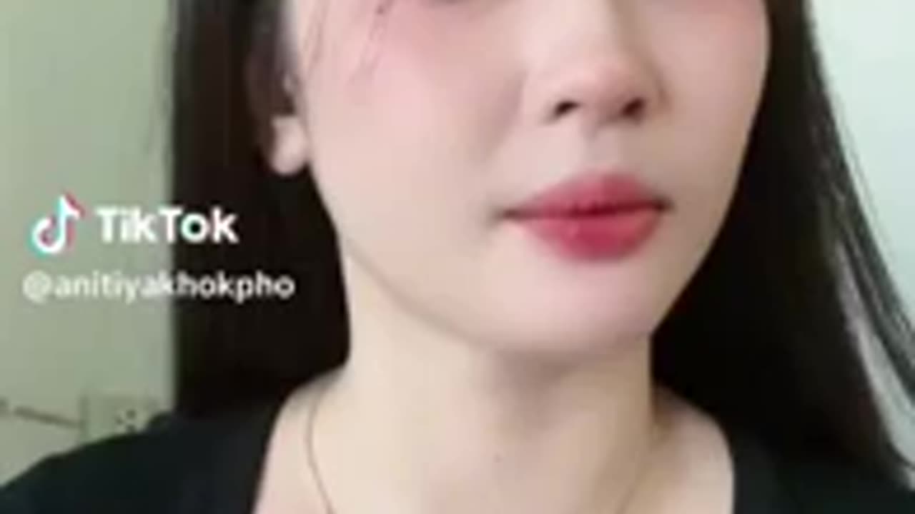 Hot Girls Boobs Show Tiktok Challenge (Let_s Groove) Part 2 _tiktok _challenge _show _girl