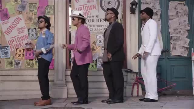 Mark Ronson - Uptown Funk (Official Video) ft. Bruno Mars