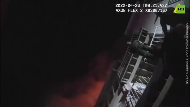 RT. Dramatic rescue | Toddler saved from apartment fire in Orlando