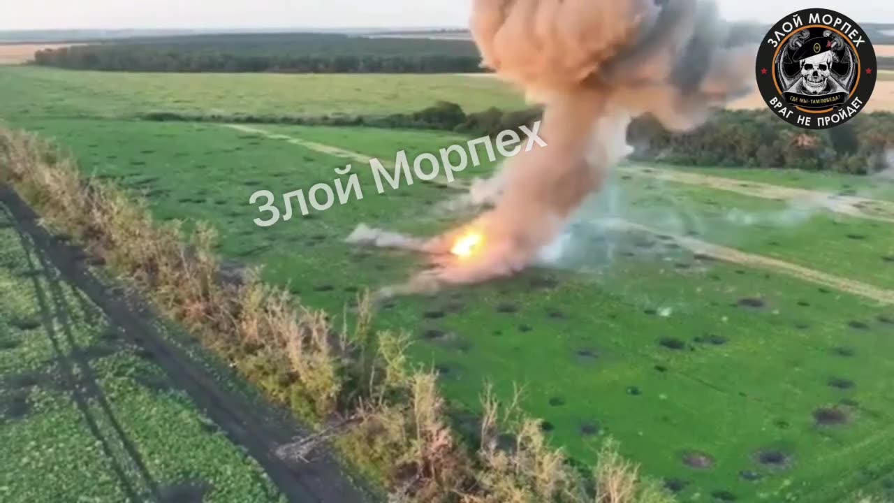 🇷🇺🇺🇦Detonation of the ammo on the Ukrainian T-80BV. Ugledar direction.