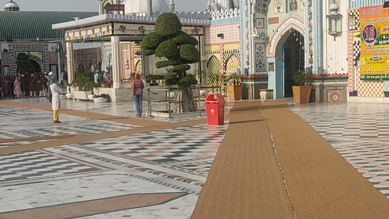 Nakoder dargah ☺️😊