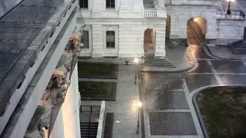 0951USCSRFEastRoof_2021-01-05_17h00min00s820ms.mp4