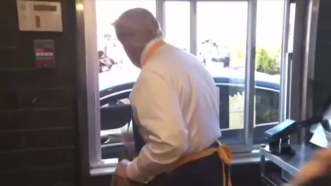 Trump is working at McDonalds "Promise made and promise kept" ! Legend