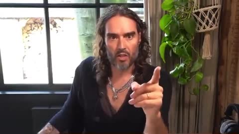 Russell Brand Tells Everything You Need To Know About The Mainstream Media And The Government