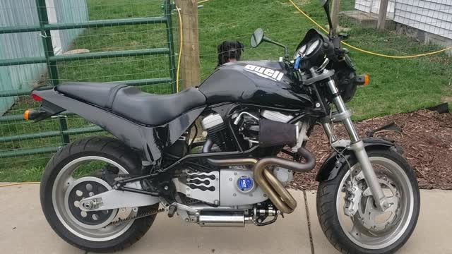 2001 Buell M2 Cyclone