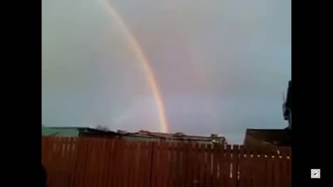 REAL UFO OVER BRADFORD FLYING NEXT TO A RAINBOW (SLOW MOTION EXPLANATION)