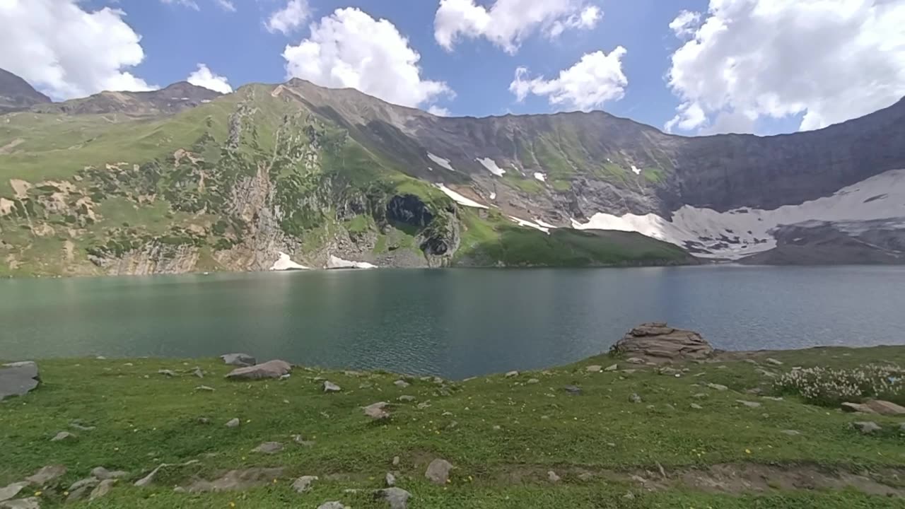 Rati Gali lake