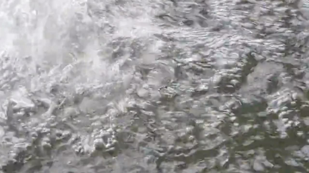 THE SOUND OF WATER CRASHING