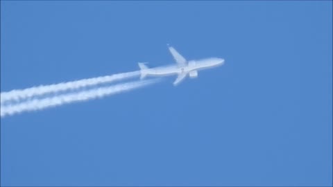 Racing Commercial Airliners?