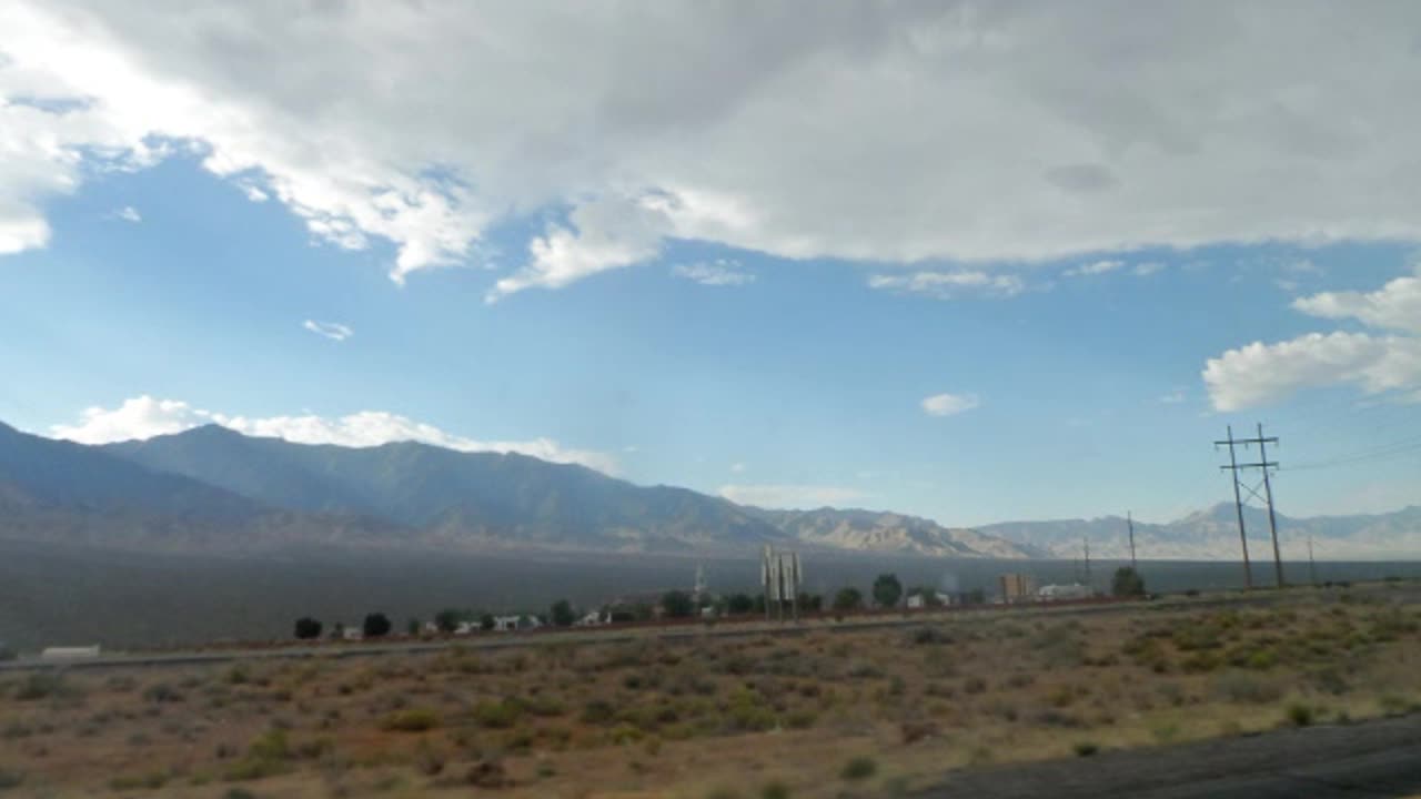 Driving across USA HWY 80