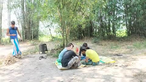 Tiger in jungle ! Prank ! Funny video 😅😭😭😭🤣