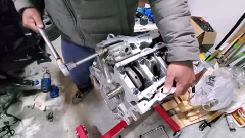 Engine Building ASMR