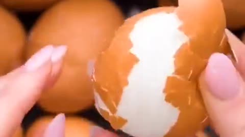 Easy Egg Peel Tip