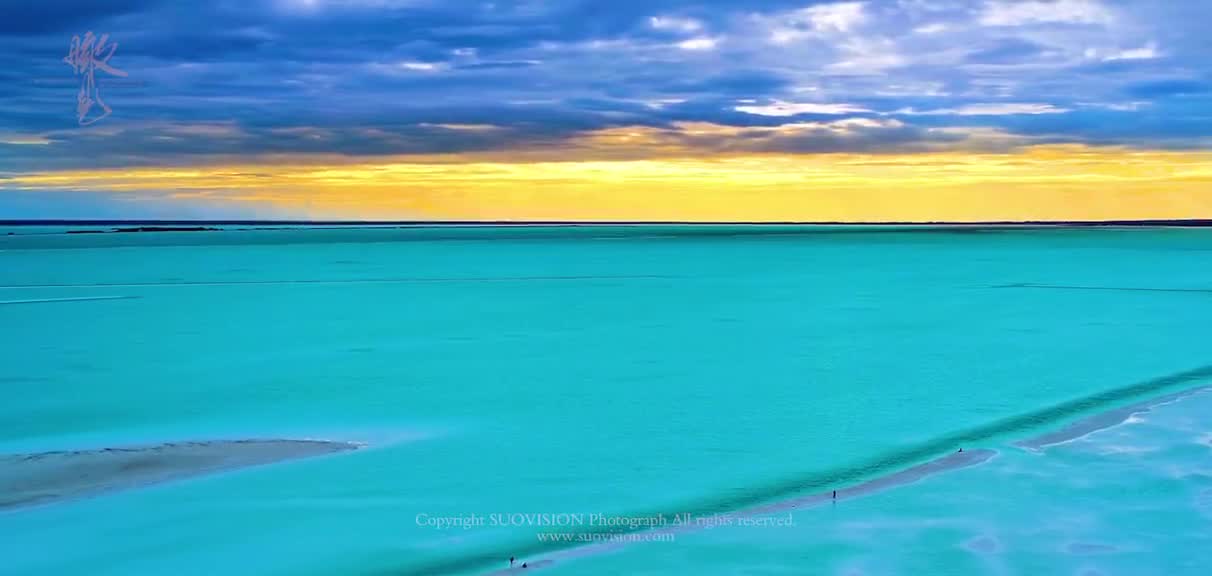 Humans seem so small in front of nature, the sea