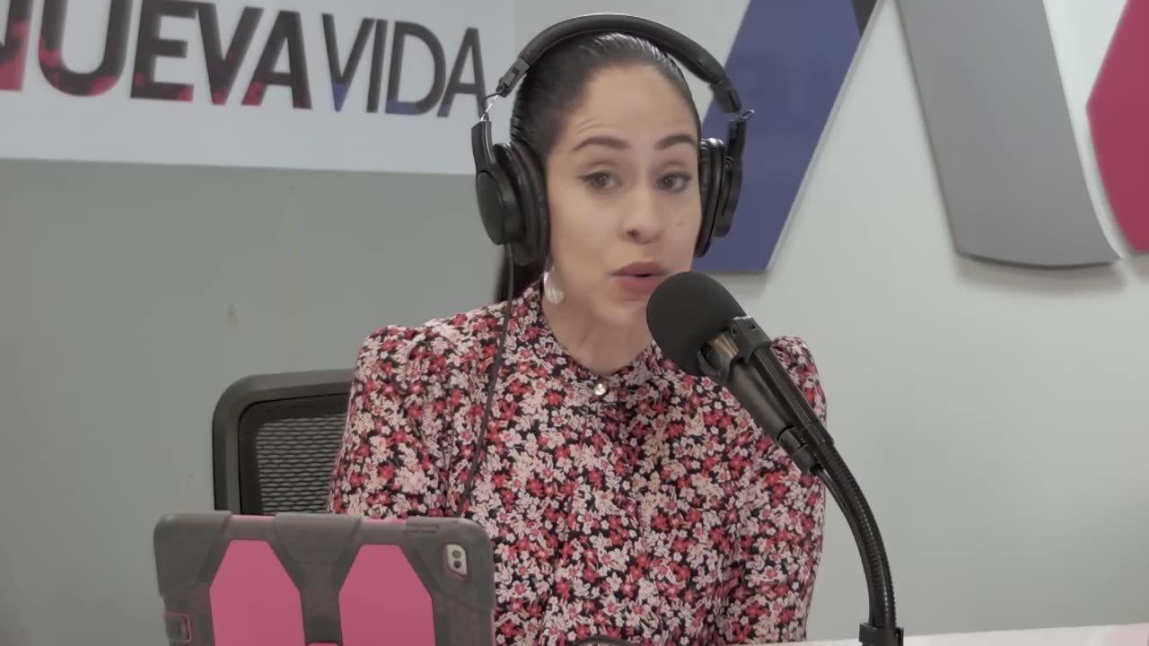 Aida Mota: "Prontos para oír: la comunicación mejora cuando escuchamos atentamente"