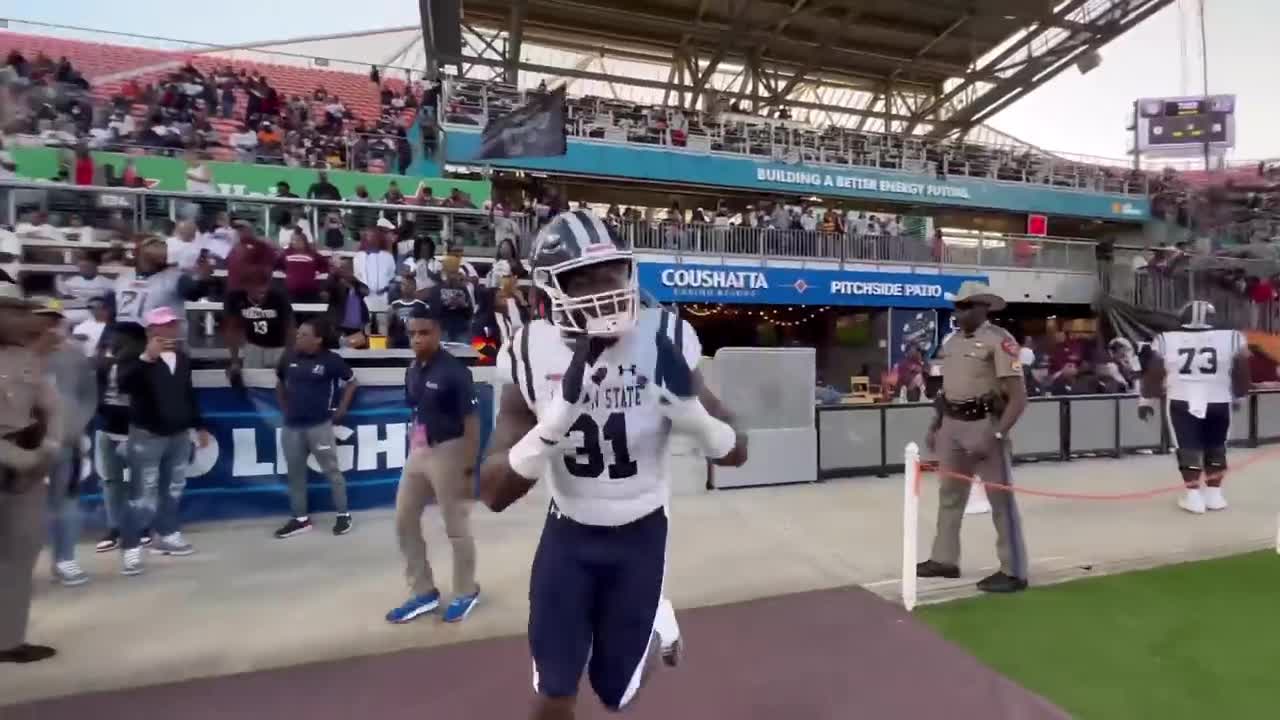 Jackson State’s Entrance vs Texas Southern: Travis Hunter Goes CRAZY