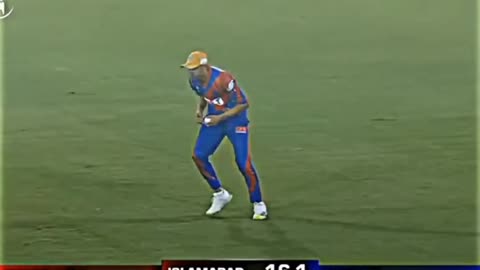 Shoaib Malik Drop The Catch #cricket #viral_short #trendingvideo #shortvideo