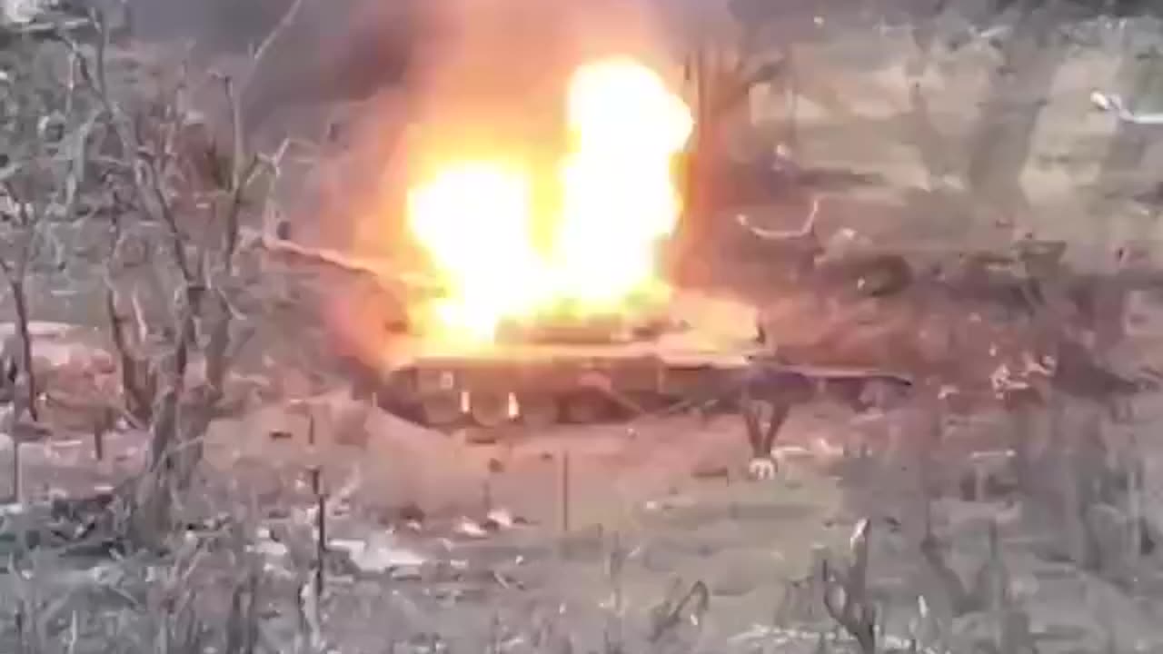 Blowing Up Russian Tank With 100$ Grenades