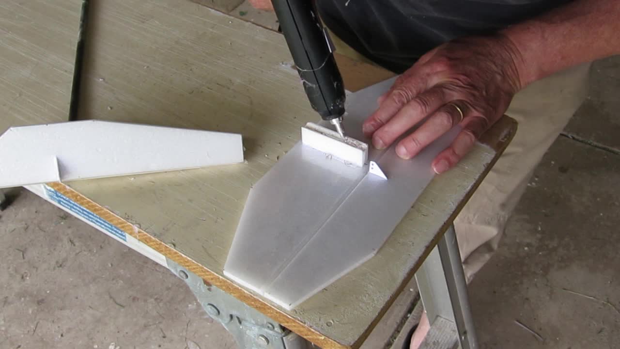 Ultra light sloper build