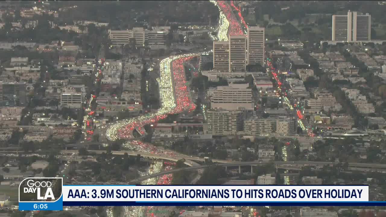 Thanksgiving travel rush in full force at LAX