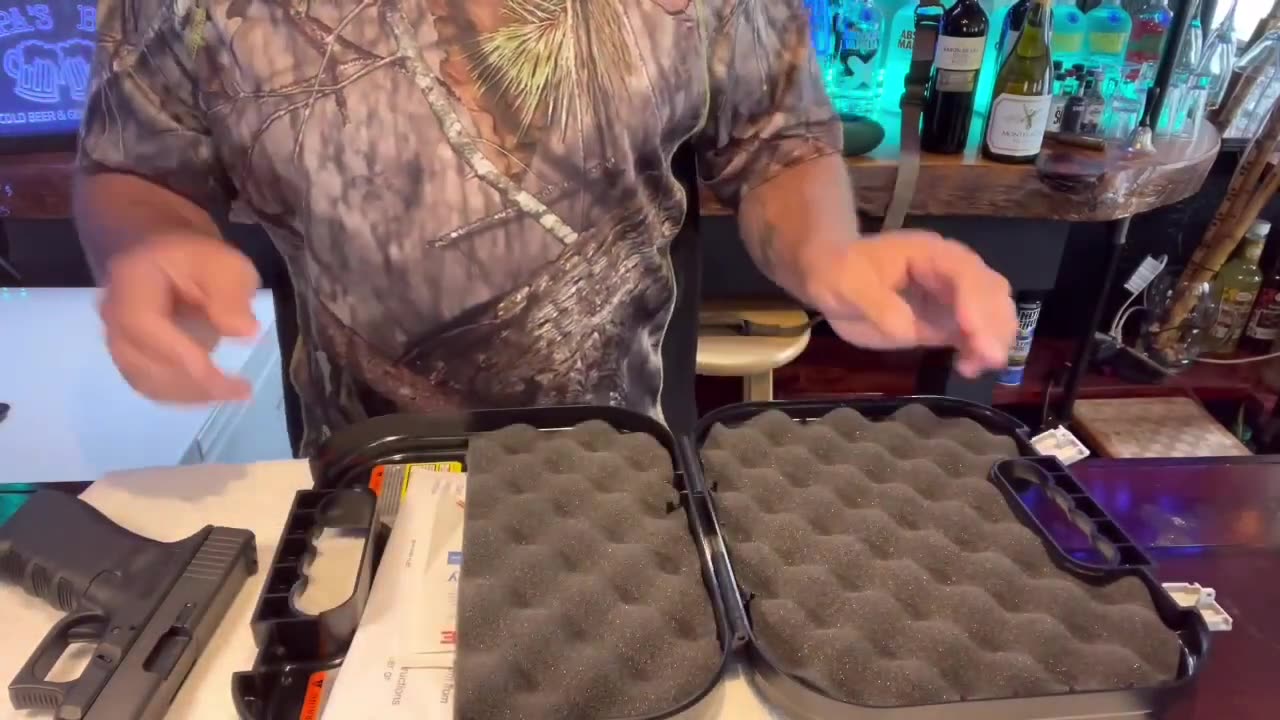 Glock 17 Generation 3, unpacking