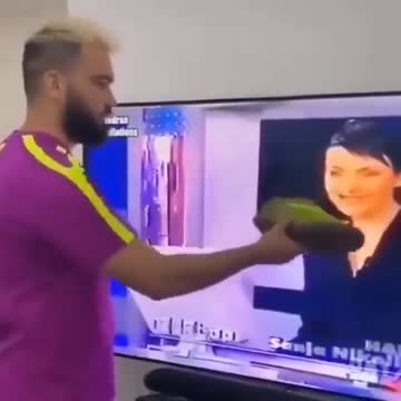 Fauci said it's the shoe causing it